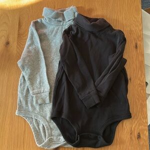 Leveret black/grey unisex turtleneck onesie bundle size 18-24 month